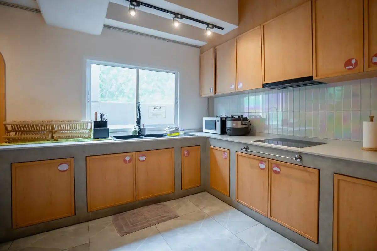 Full kitchen with timber cabinets